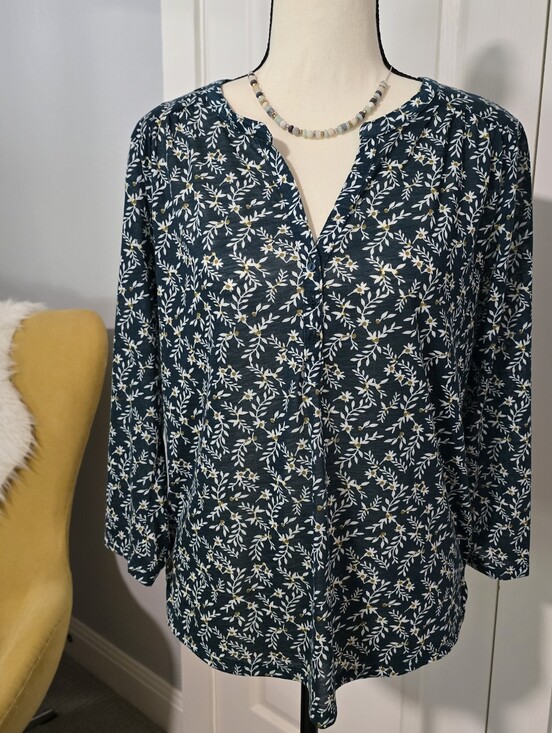 H&M Tops - H&M Women’s Green Leaf-Print Henley Blouse, S